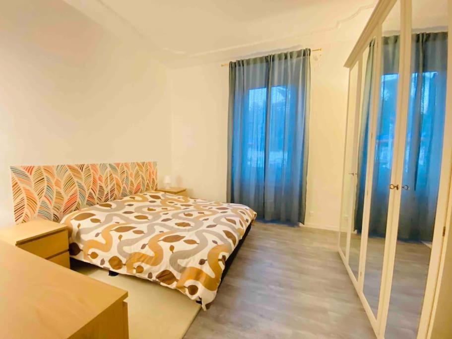 Mamisa Rome, Appartamento Con Parcheggio Privato E Gratuito Luaran gambar